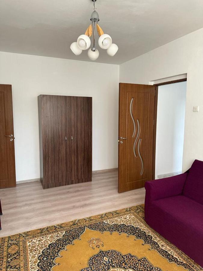 Velovan Apartment Krajowa Zewnętrze zdjęcie